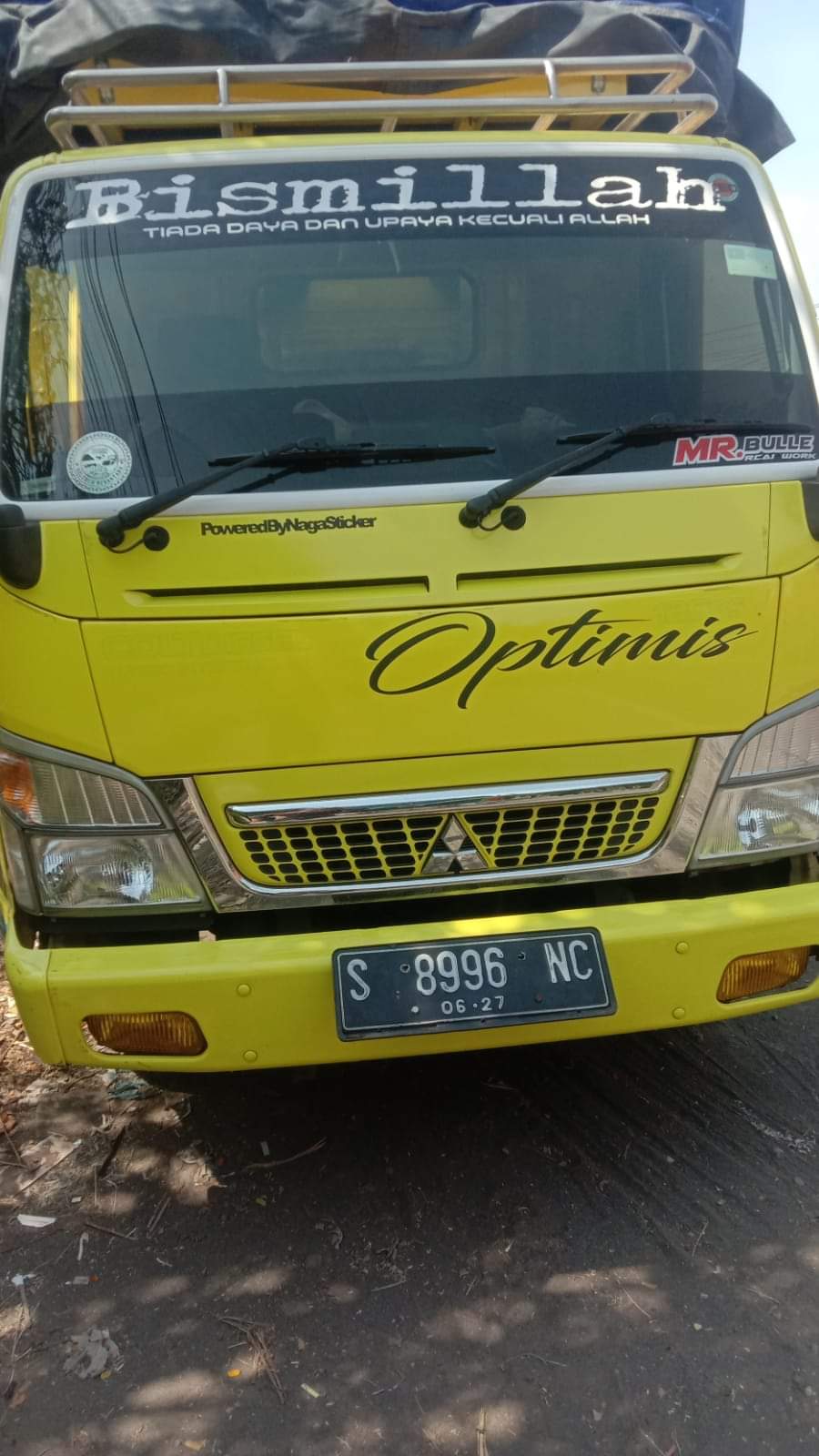 DICARI: Truk muatan gula jawa merah ini belum ditemukan