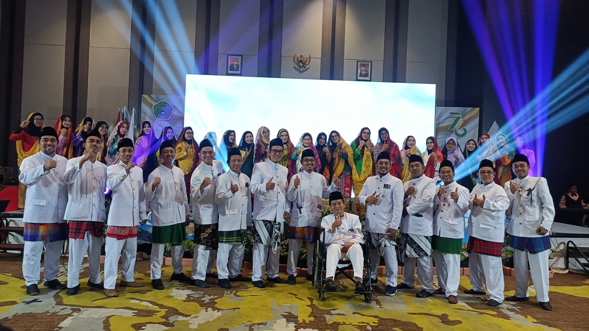 SEKOLAH PRESTASI: MINU Tratee Putera menggelar Haflah Akhirussanah Ke-76 dengan mengusung tema &rdquo;3 Rona 1 Cita&rdquo; di Hotel Aston, Rabu (12/6).