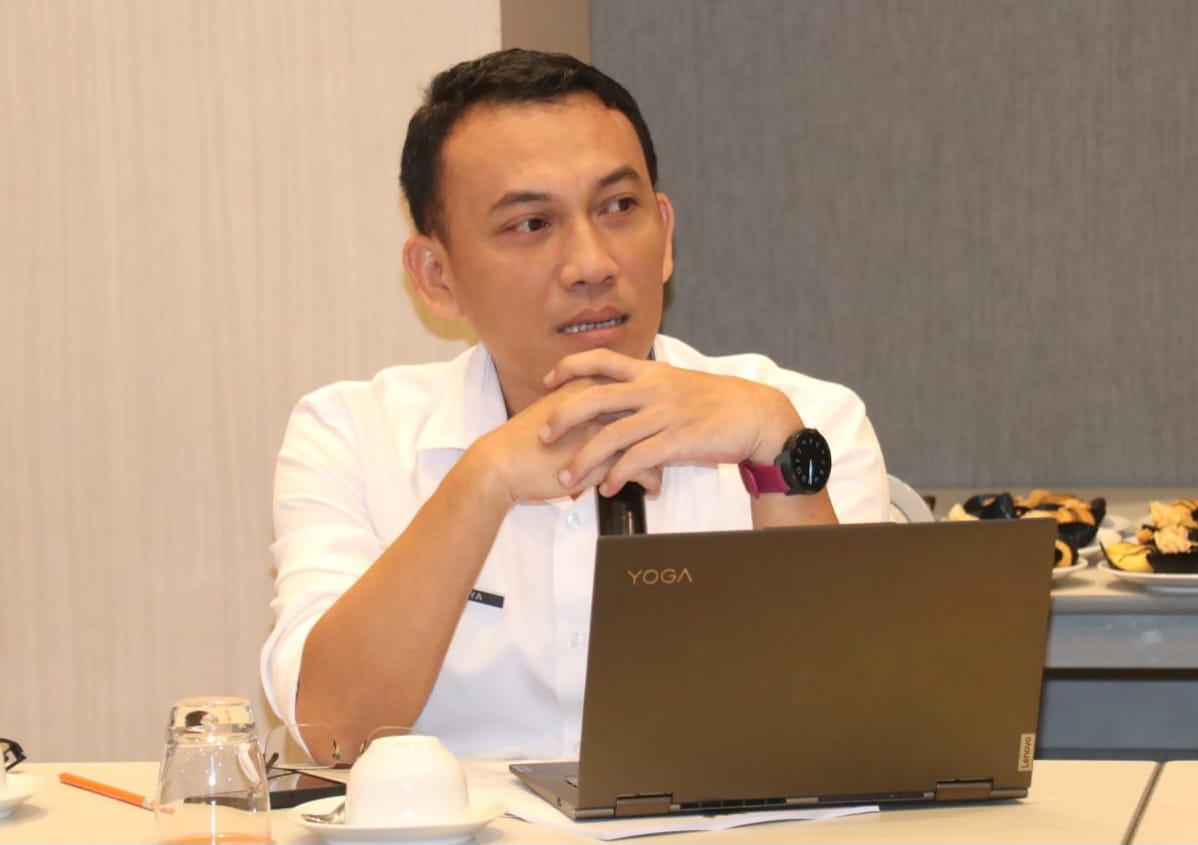 Kepala Bagian Hukum Pemkab Gresik Mohammad Rum Pramudya