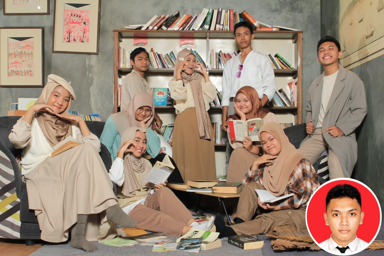 BERPRESTASI: Muhammad Arif Pratama  bersama rekan-rekannya di Kelas Percepatan SMA NU 1 Gresik.  Insert : Muhammad Arif Pratama.