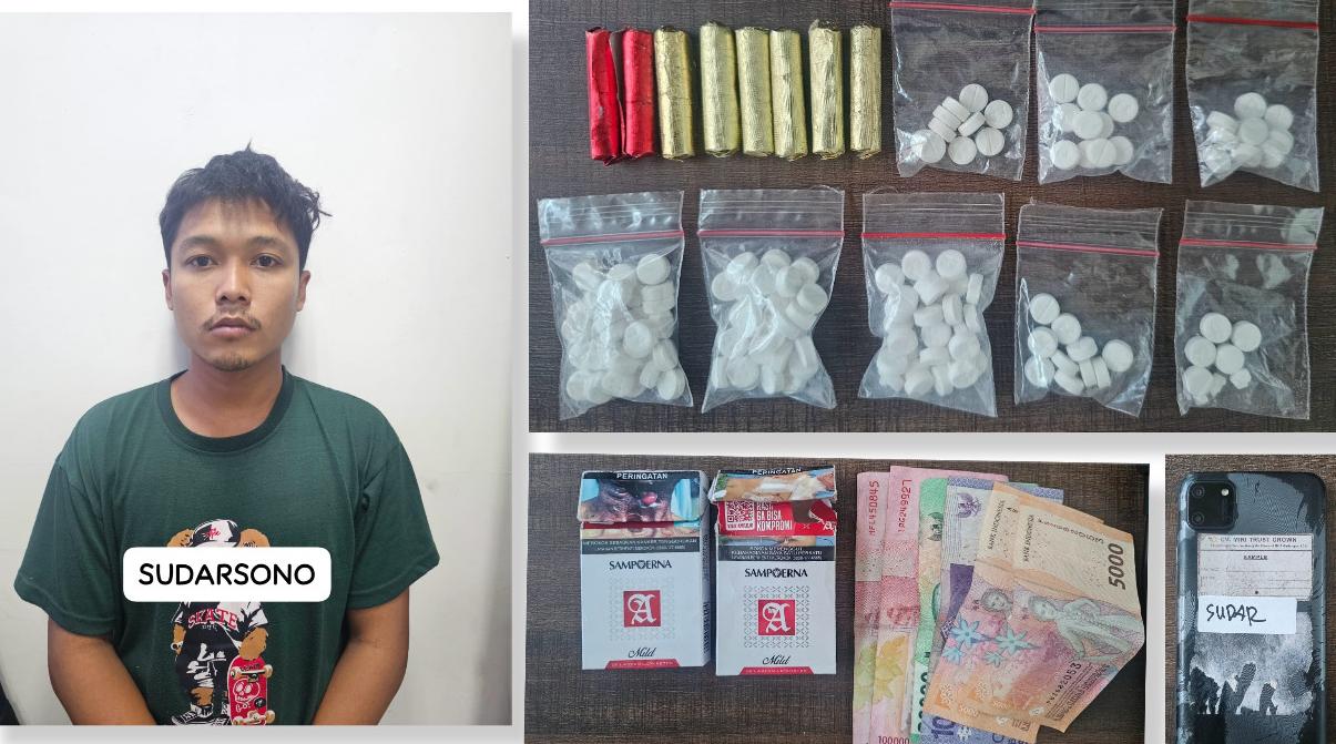 DIAMANKAN: Tersangka Ahmad Sudarsono beserta barang bukti 215 butir pil koplo warna putih berlogo LL diamankan di Polres Gresik.