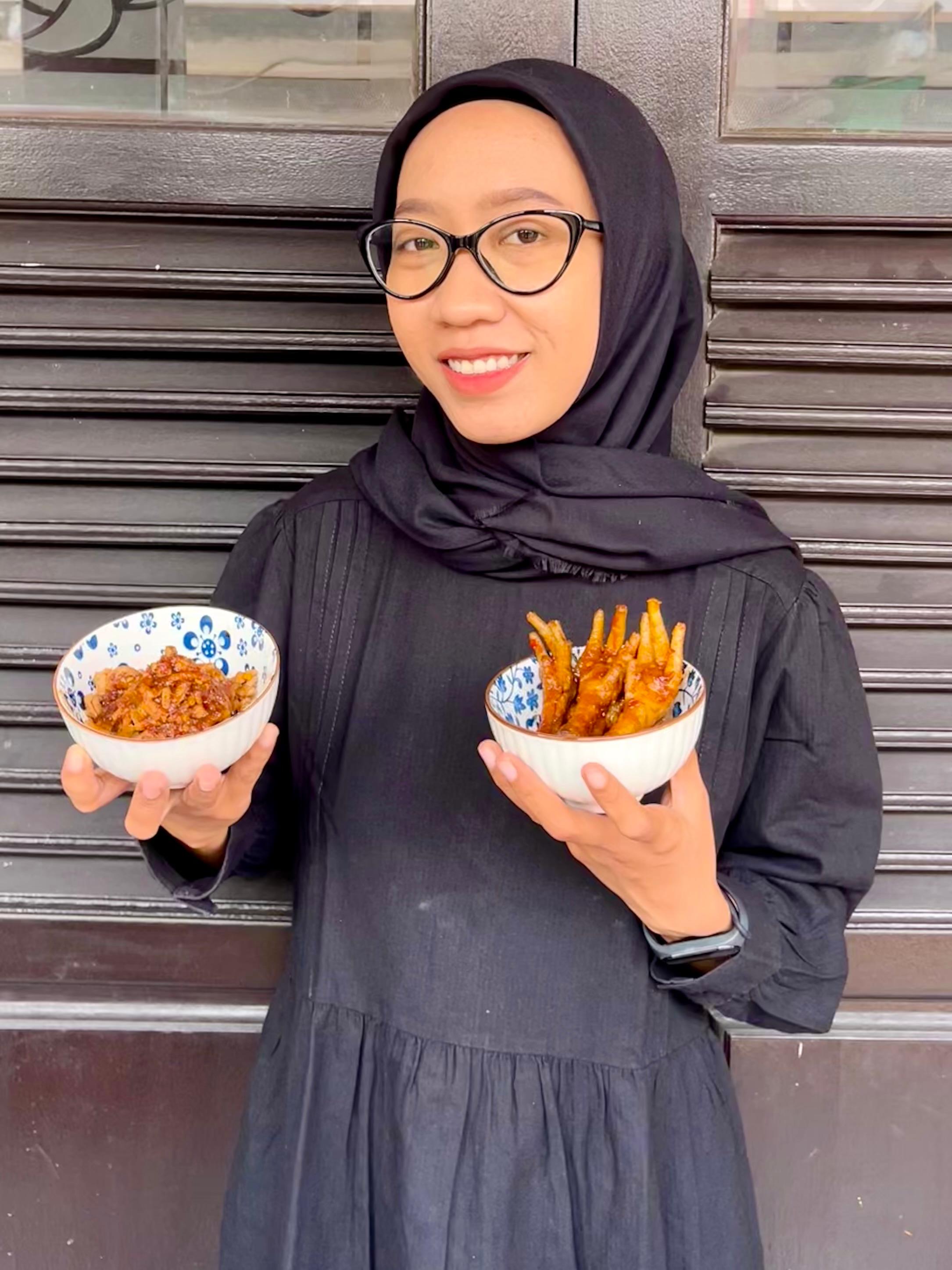 Ikaningtyas Avriliawati, pengusaha kuliner pedas