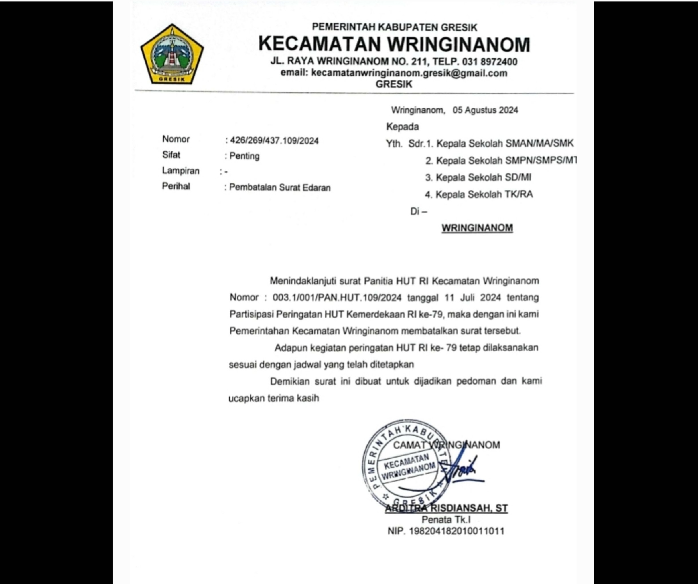 Surat Camat Wringinanom yang membatalkan surat Panitia Peringatan HUT RI Pemerintah Kecamatan Wringinanom yang meminta uang partisipasi dari ASN, PPPK hingga siswa.