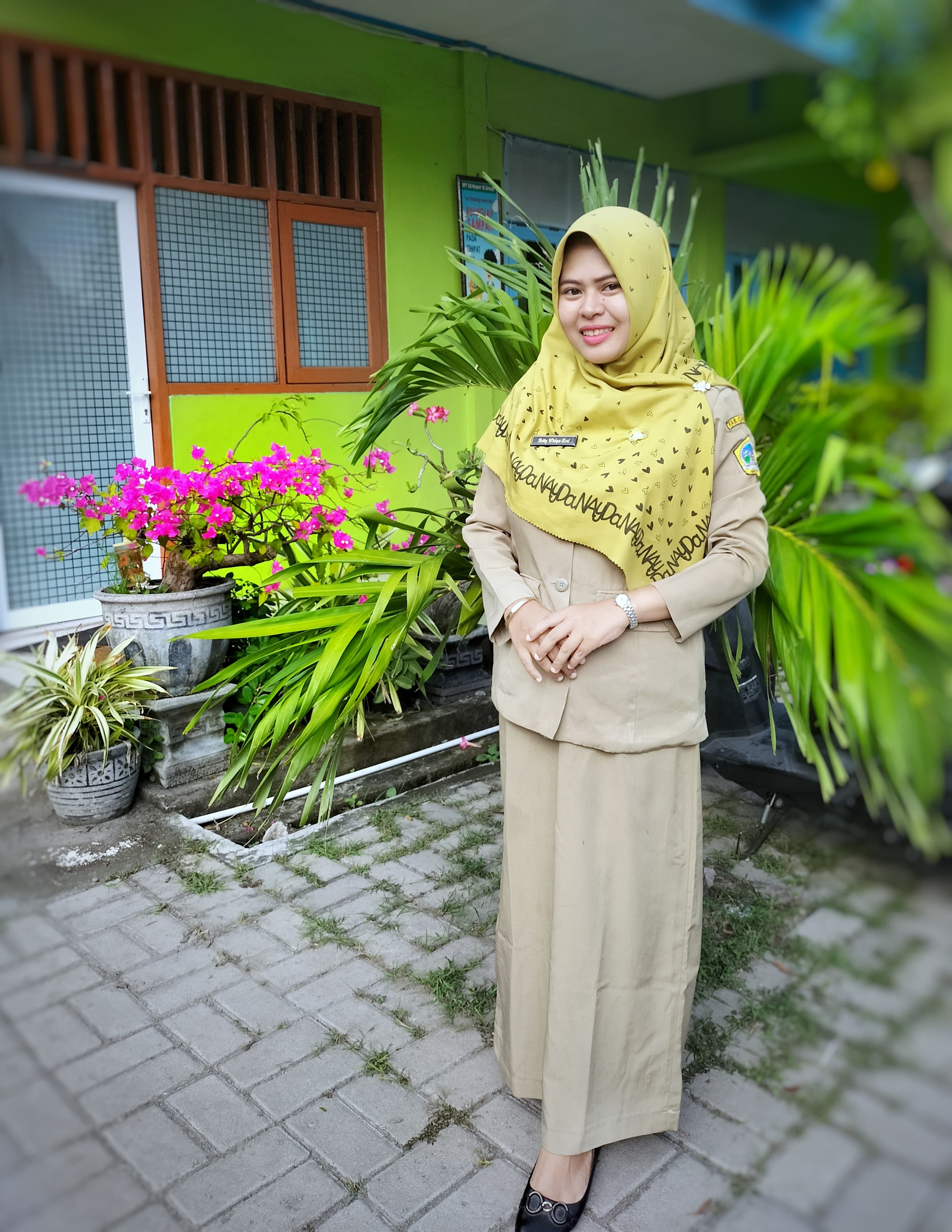 Betty Widya Asri, Guru UPT SDN 16 Gresik