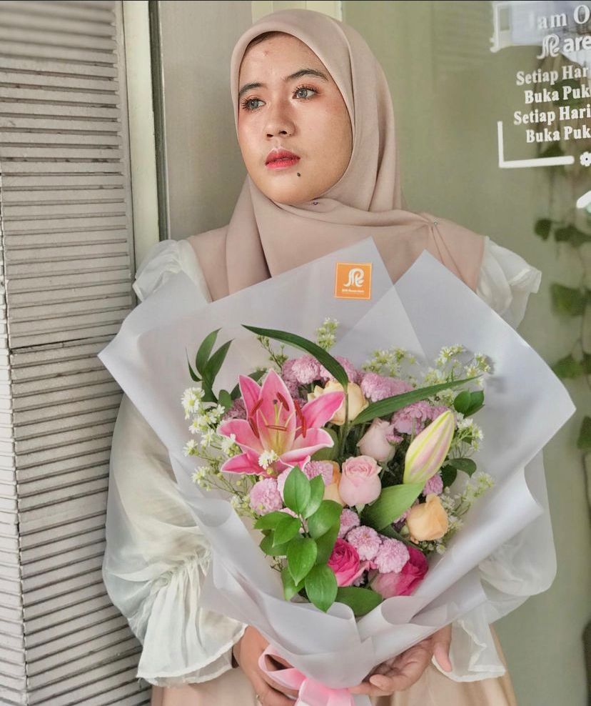 Rahmi Hidayah,&nbsp;Pengusaha Florist