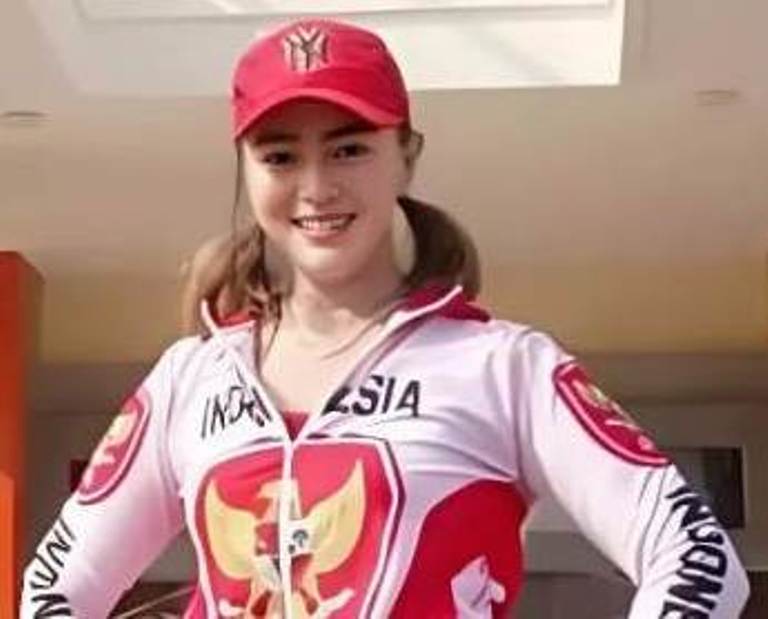 Dwi Wijayanti, Perawat yang juga Instruktur Senam di Kabupaten Gresik