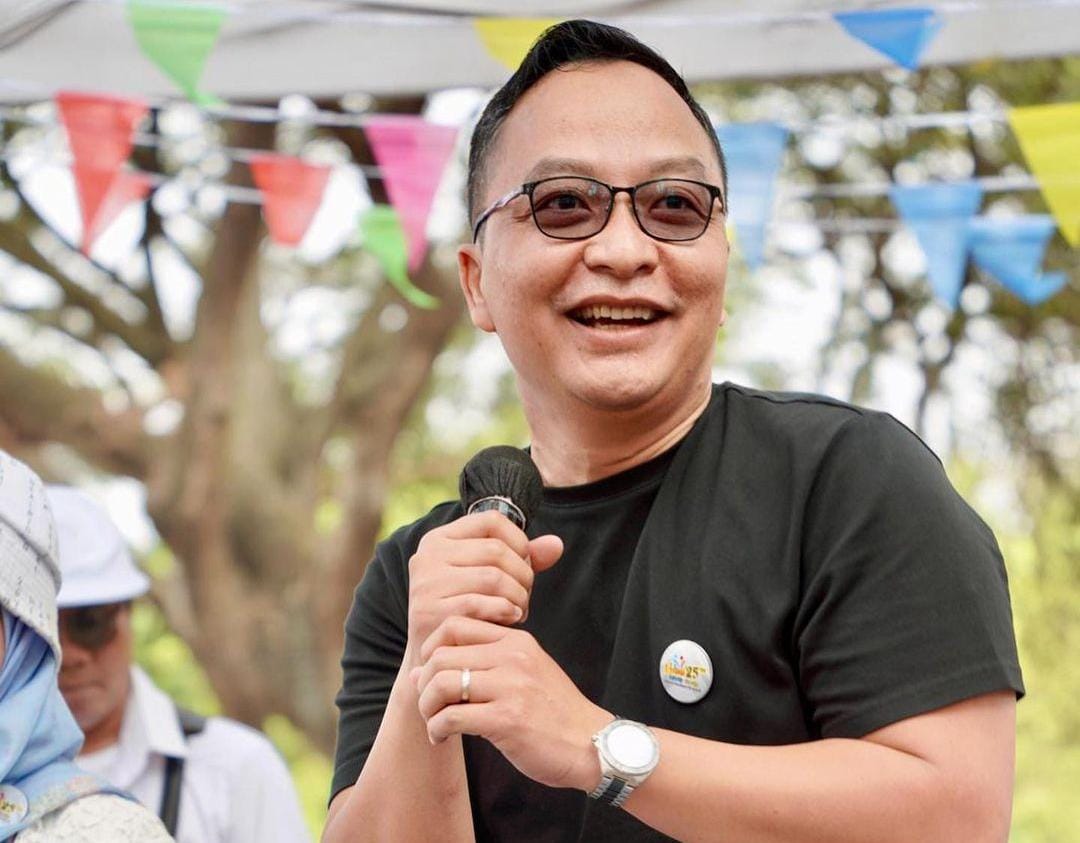 Gresik Maju : Bakal Calon Wakil Bupati Gresik, Asluchul Alif akan mengusung tagline Gresik Maju pada Pilkada Gresik 2024.
