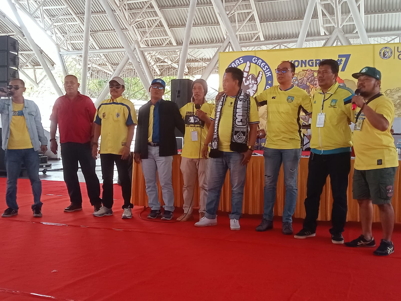 TERPILIH: Imam Junaidi Kusumo terpilih sebagai ketua umum suporter Ultras Gresik periode 2024-2027 saat Ultras menggelar kongres ke-7.