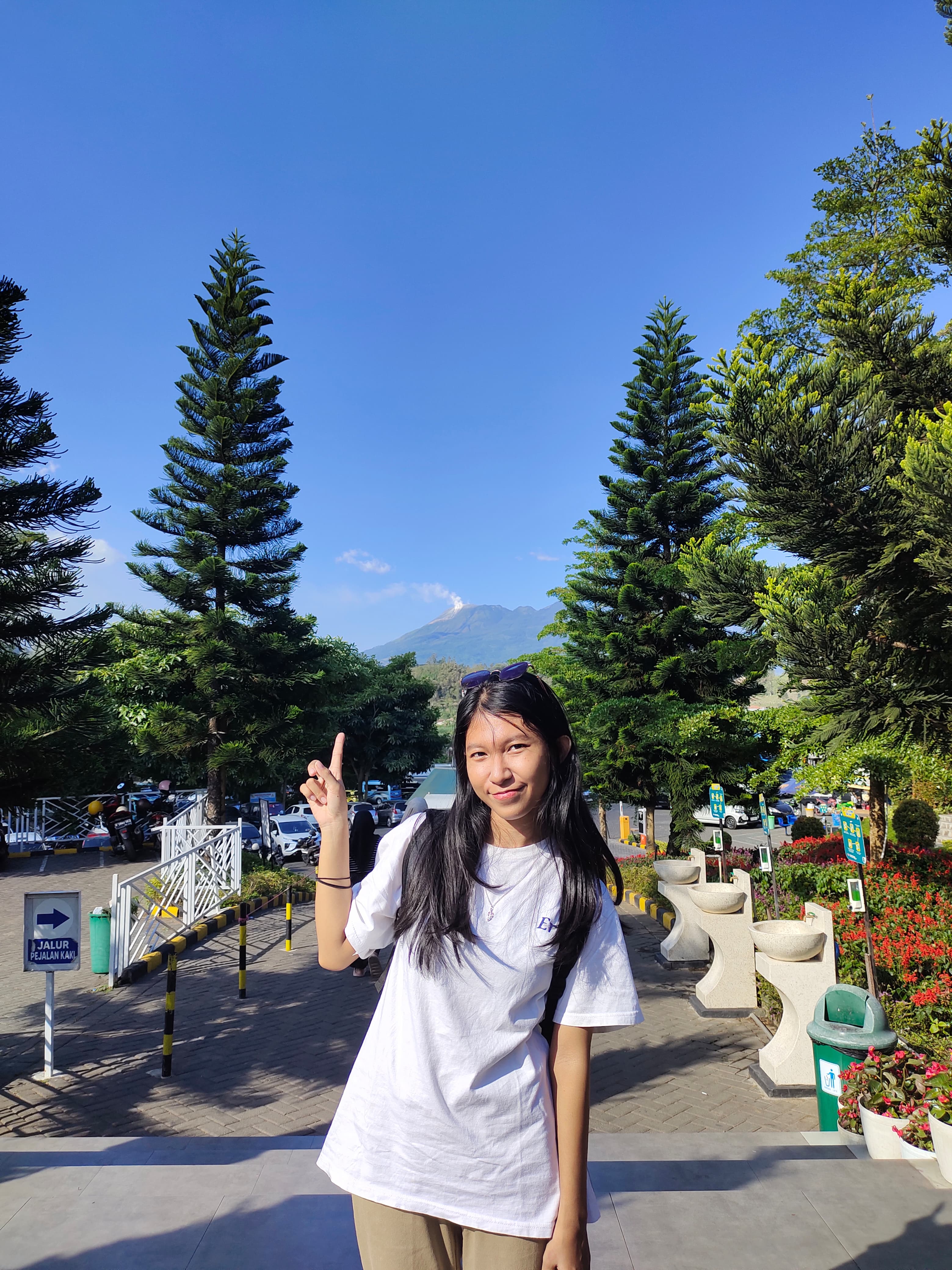 Lusy Ayunda Lestari, Siswi SMA Semen Gresik