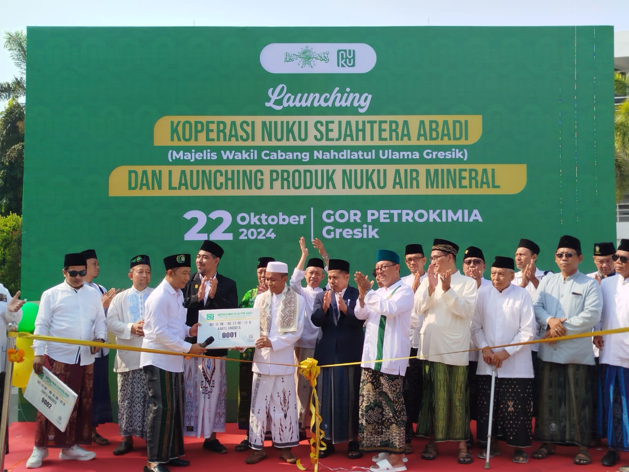SEMARAK: Peringatan Hari Santri Nasional yang digelar MWCNU Gresik.