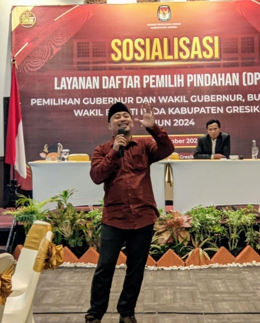Komisioner Divisi Perencanaan, Data dan Informasi KPU Gresik Zuhri Firdaus.