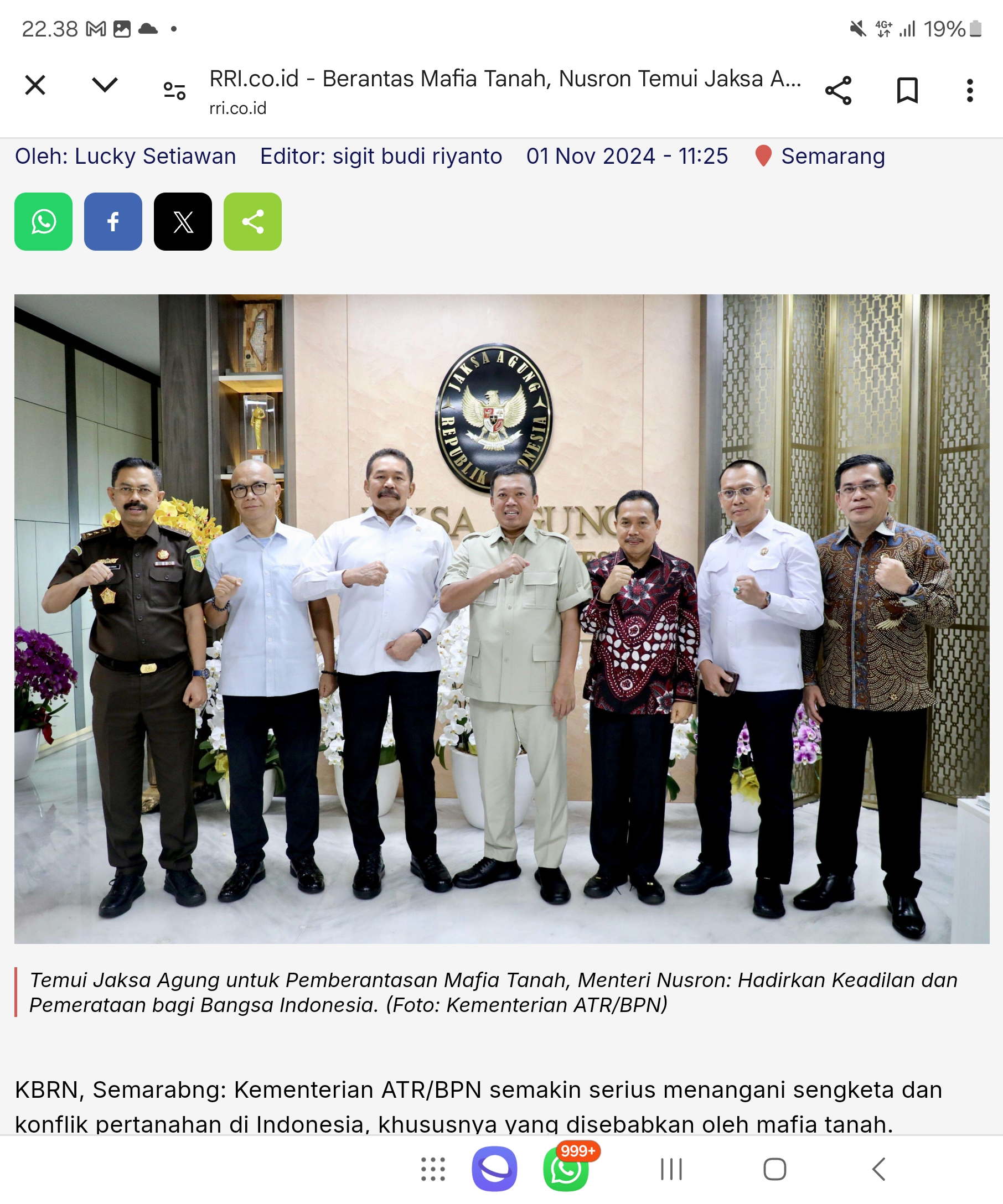 Sinergitas : Menteri ATR/BPN, Nusron Wahid berfoto bersama Jaksa Agung ST Burhanudin.