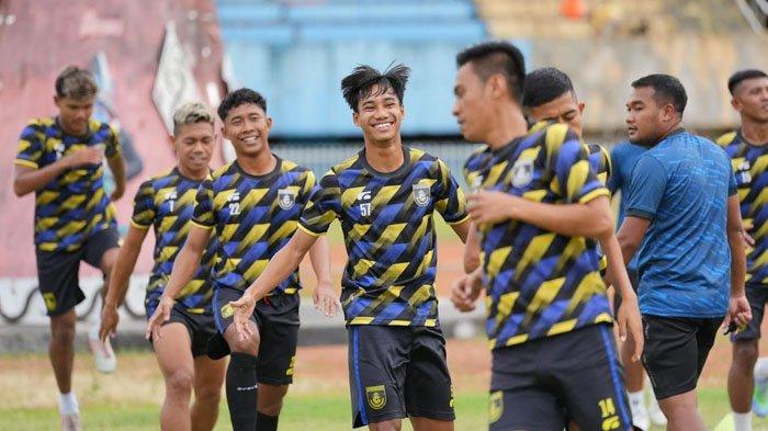 Menang: Gresik United menang melawan Persipura