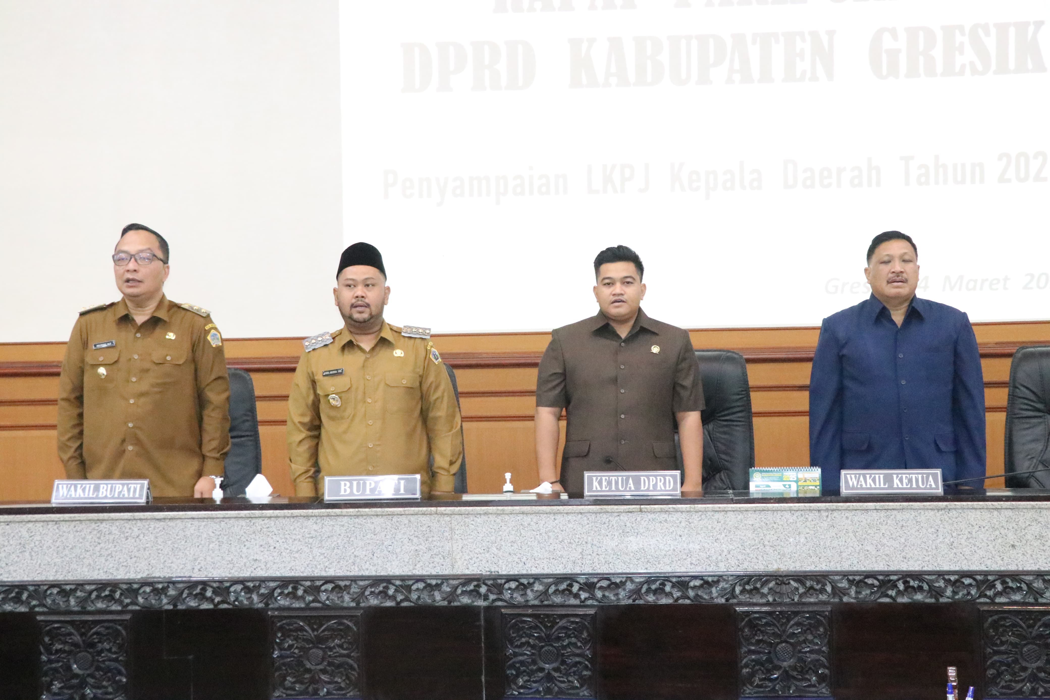 TARGET PENDAPATAN : Pendapatan APBD Gresik 2024 tidak capai target, PAD hanya 86,68 persen.
