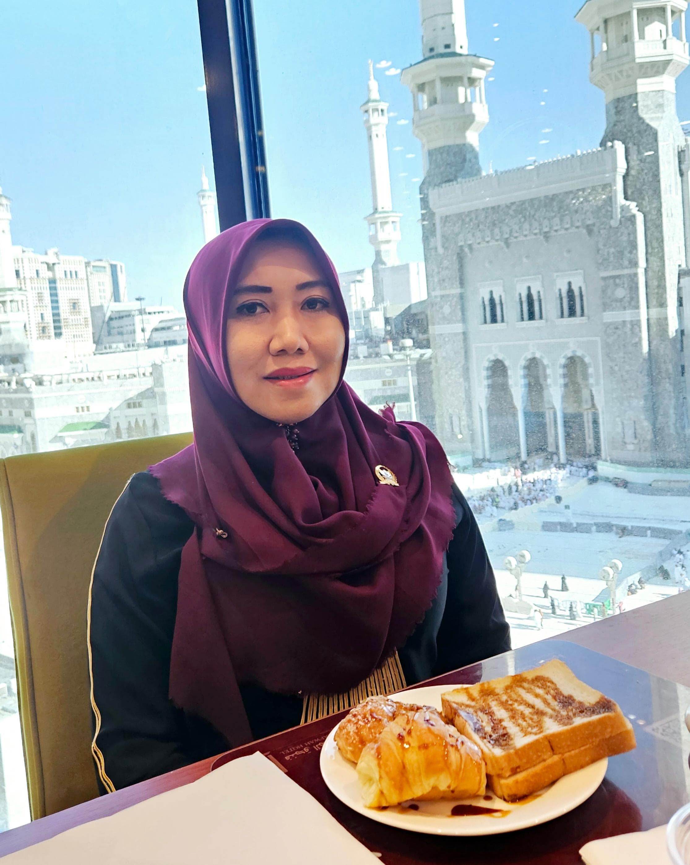 Lia Istifhama saat kunjungan kerja Pra Haji di Mekkah Al Mukarromah.