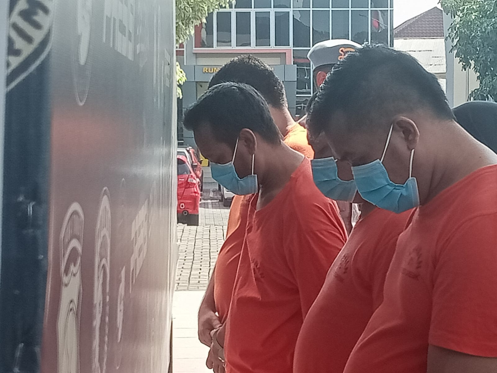 TERTANGKAP: Empat tersangka berhasil diamankan dalam waktu kurang dari sebulan, diumumkan pada Kamis (24/4).