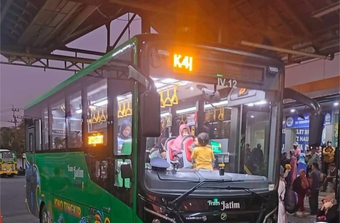 JANGAN LEWATKAN : Dalam rangka Hari Angkutan Nasional, seluruh layanan Bus Transjatim reguler GRATIS hari Kamis ( 24/04).