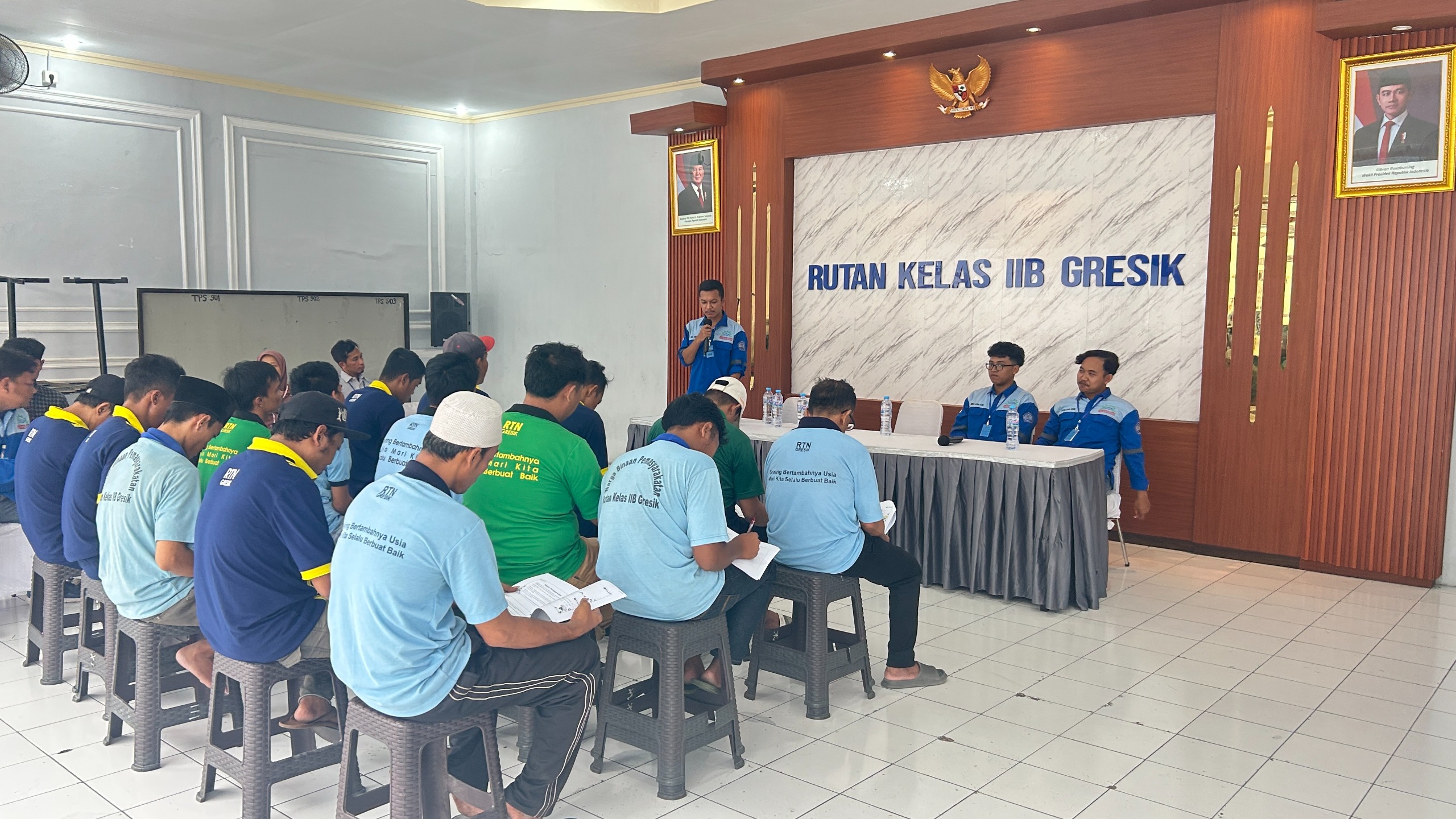 SINERGI : Rutan Kelas IIB Gresik bersinergi dengan UMG dalam upaya pembinaan keterampilan warga binaan melalui pelatihan budidaya ikan lele.