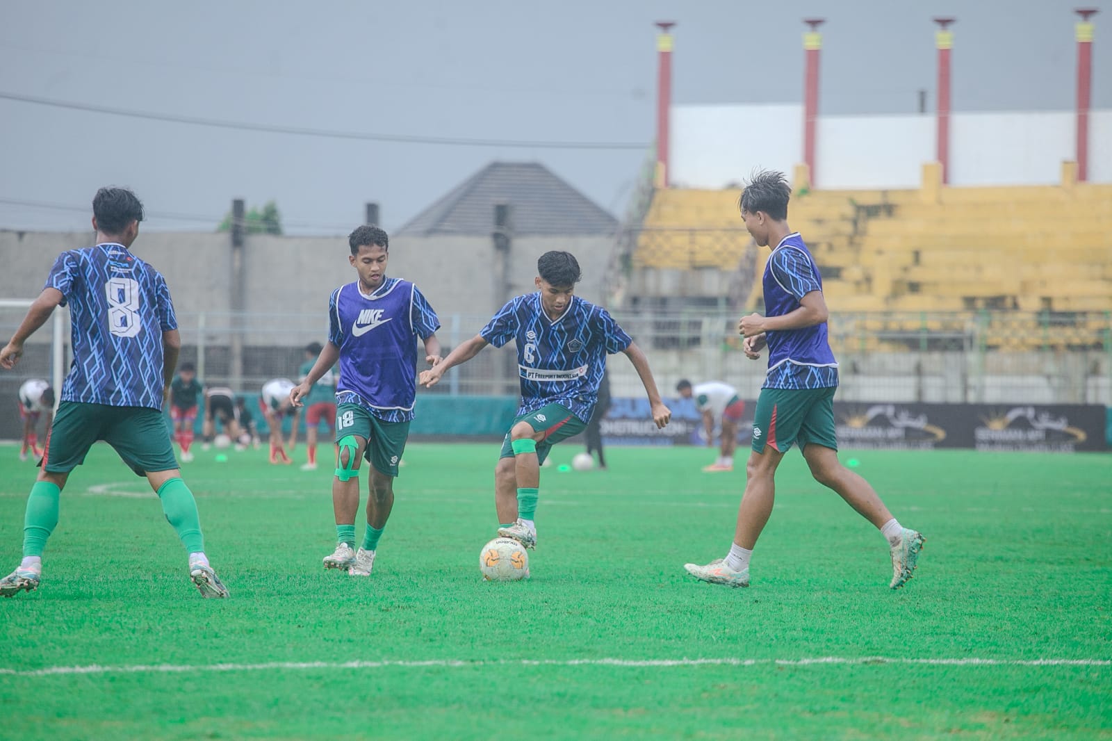 Tim sepak bola gagal melaju setelah tersingkir pada babak Pra Porprov Jatim 2025 yang digelar pada 17&ndash;26 Mei 2025.