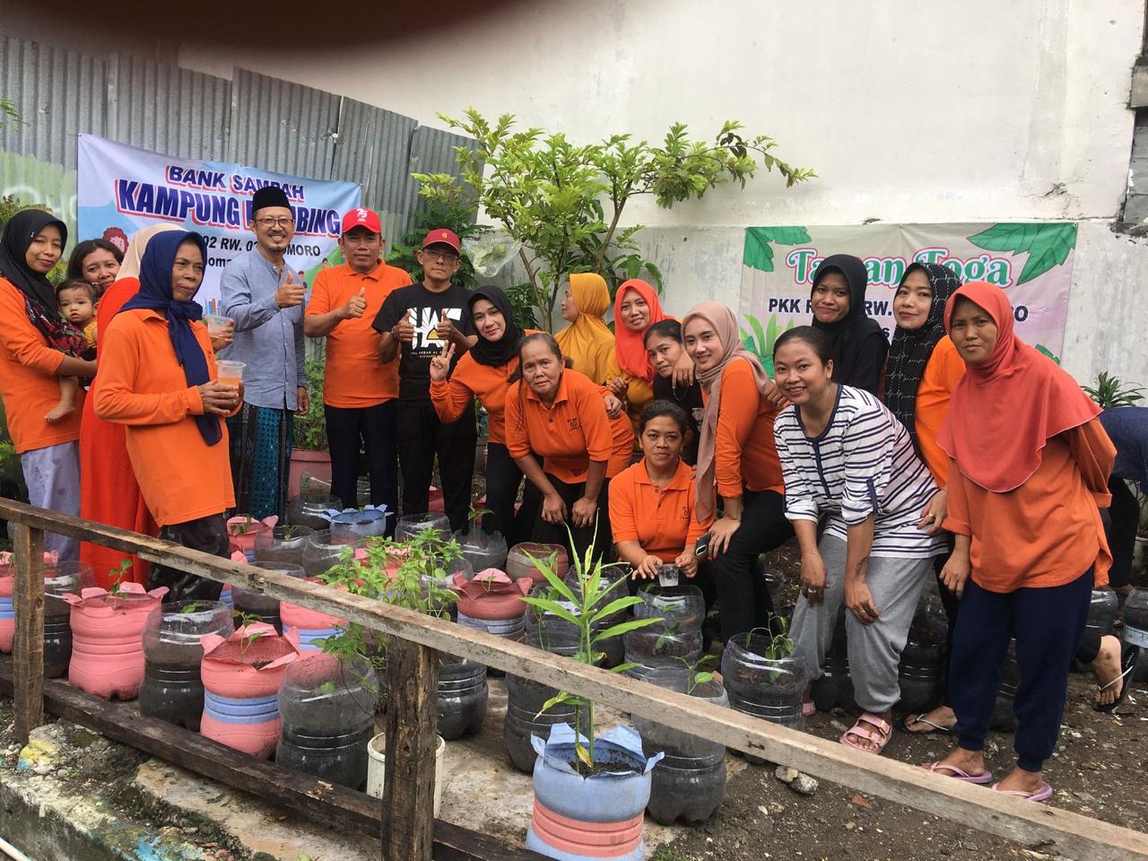 PENGELOLAAN SAMPAH: Pemerintah Kelurahan Sidomoro, Kecamatan Kebomas, Gresik, meluncurkan inisiatif inovatif bernama Gerakan Sidomoro Pilah dan Olah Sampah (Sidopolah) sebagai upaya pengelolaan sampah