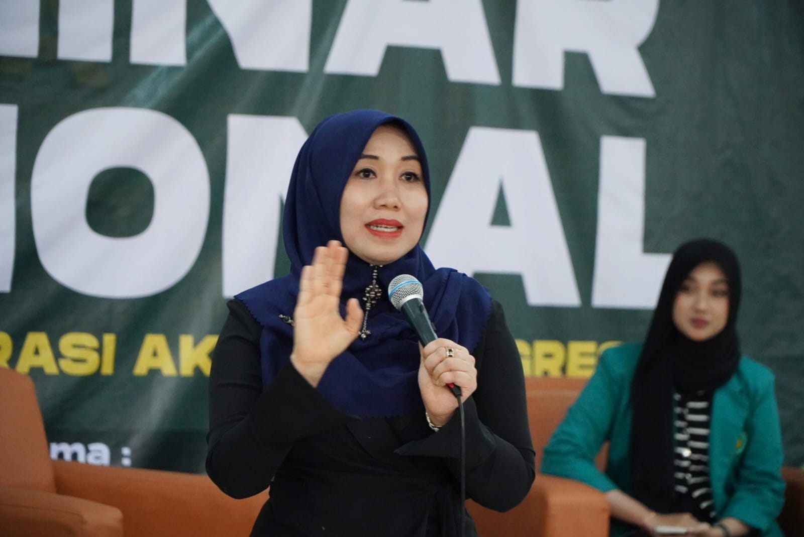 Lia Istifhama, menyambut positif pengumuman Presiden Komisi Eropa Ursula von der Leyen terkait kebijakan baru kemudahan visa Schengen bagi warga Indonesia.