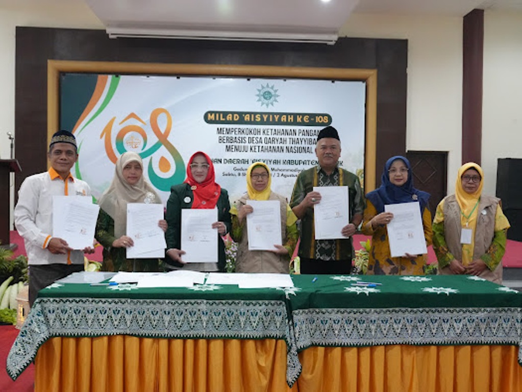 BERSINERGI: Perjanjian Kerja sama (PKS) dan MoU yang dibangun oleh Pimpinan Daerah &lsquo;Aisyiyah Kabupaten Gresik dengan OPD Dinas Pertanian, Dinas Kesehatan, KBPPPA, Dinas Lingkungan Hidup dan LazizMu.