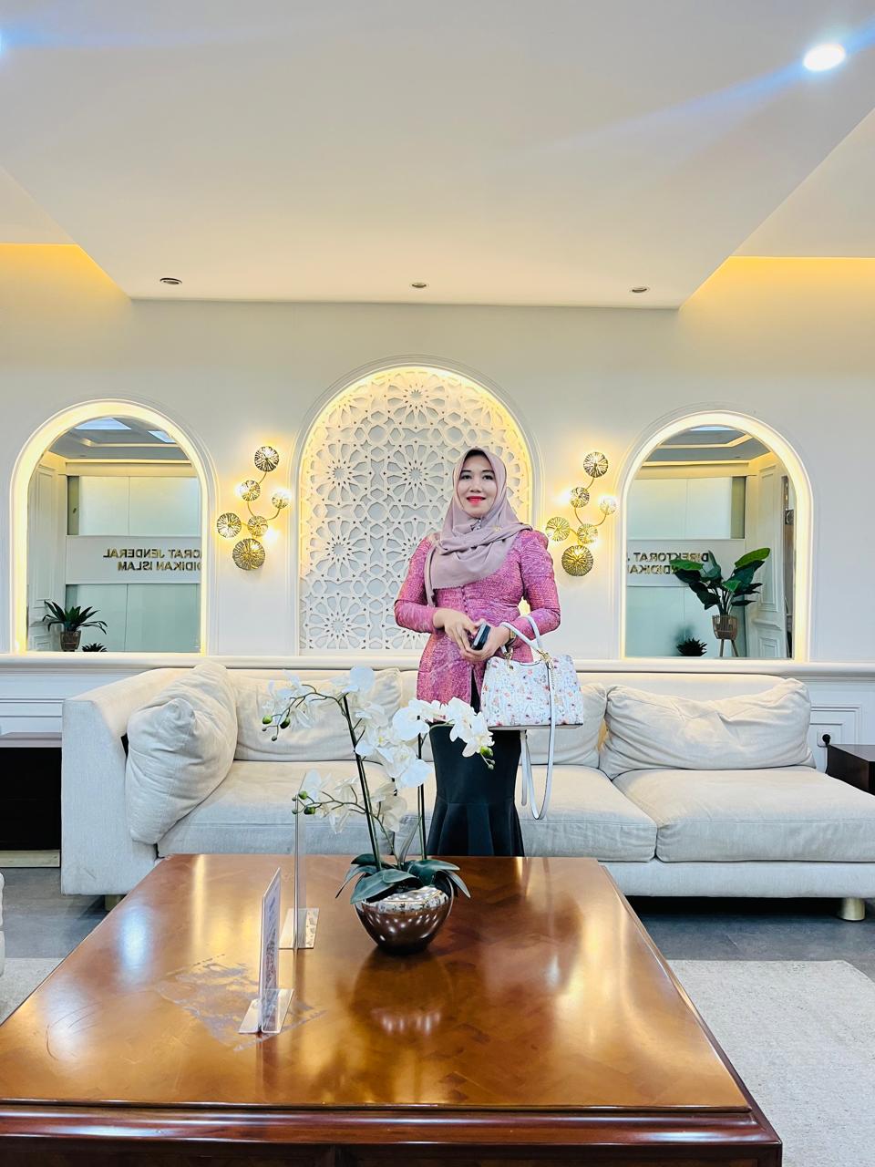 diapresiasi oleh Senator DPD RI, Dr. Lia Istifhama, sebagai langkah nyata dalam mendorong partisipasi perempuan dalam pembangunan ekonomi nasional.