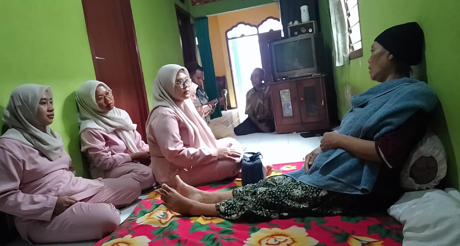 PELAYANAN : Maksimalkan pelayanan kesehatan dengan kunjungan ke rumah asien&nbsp;