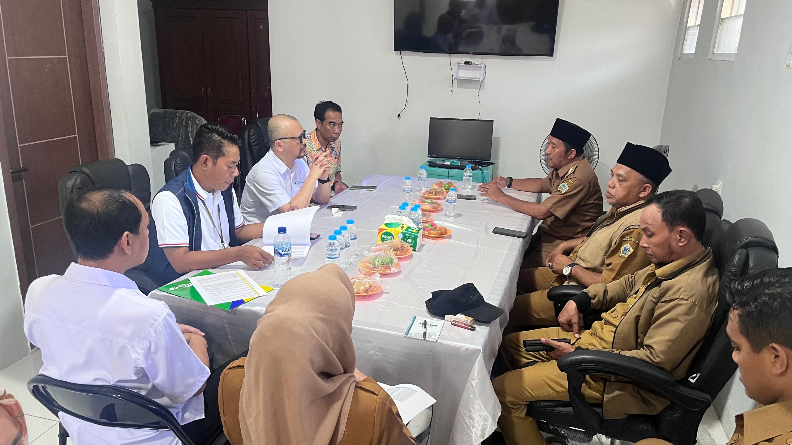 BPJS Ketenagakerjaan dan Disnaker Gresik salurkan perlindungan pekerja rentan di Bawean lewat dana bagi hasil cukai tembakau.