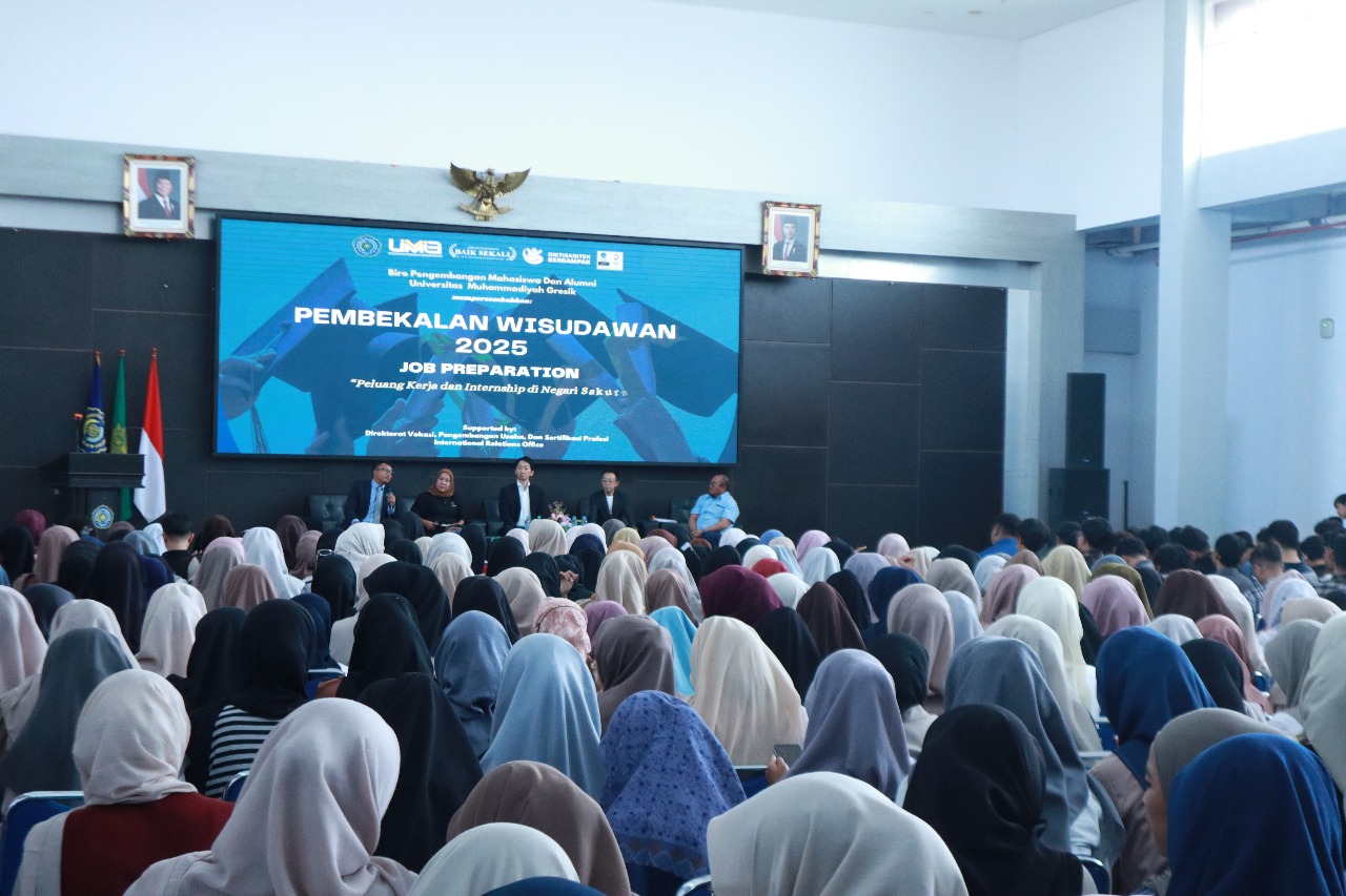 KARIER GLOBAL : UMG bersama Yamaken Group dan Kurosawa Group bekali 536 calon wisudawan dengan berbagai peluang kerja dan magang di Jepang khususnya di bidang teknik, kesehatan, dan layanan publik.