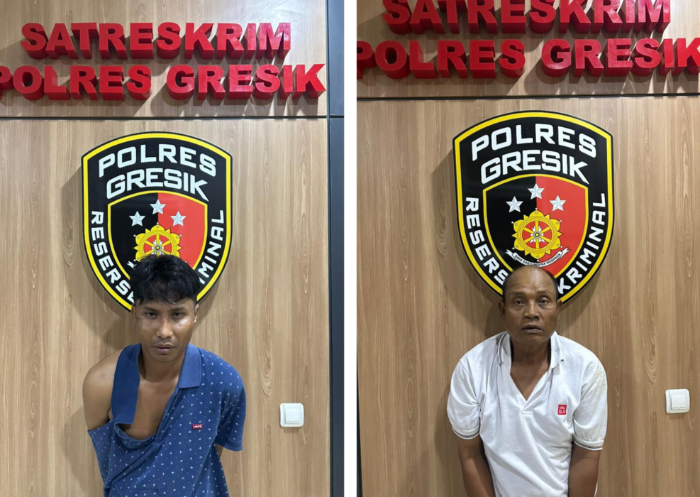 DIAMANKAN : Kedua tersangka Herman dan Mochtafi Mochtar saat diamankan di Mapolres Gresik.