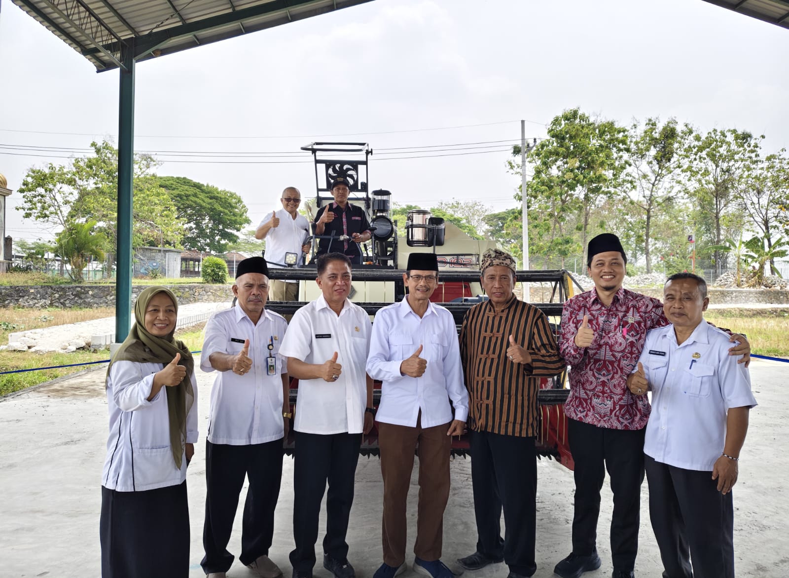 Anggota DPRD Provinsi Jawa Timur dari Fraksi Gerindra, MH. Rofiq saat di Desa Raci Wetan, Kecamatan Bungah Gresik)