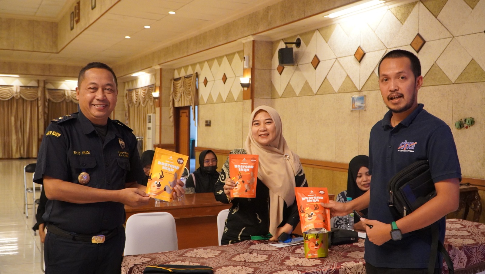 Dekranasda Gresik Gandeng Bea Cukai dan Ajibakuh Anugrah dorong UMKM tembus pasar Global.