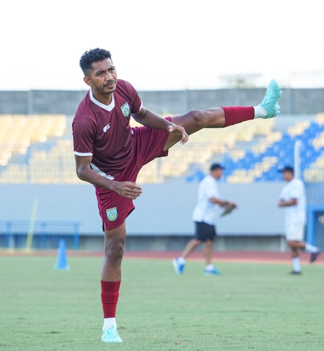 PERKUAT : Pemain asal NTT, Robertino Rigyaldo siap antar Gresik United promosi Liga 2.