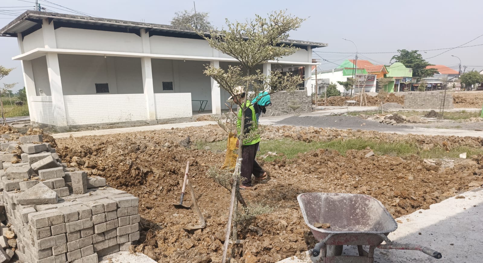 LOKASI : Tempat yang akan dijadikan lokasi Alun-alun Pohon Tua di Desa Lampah Kecamatan Gresik