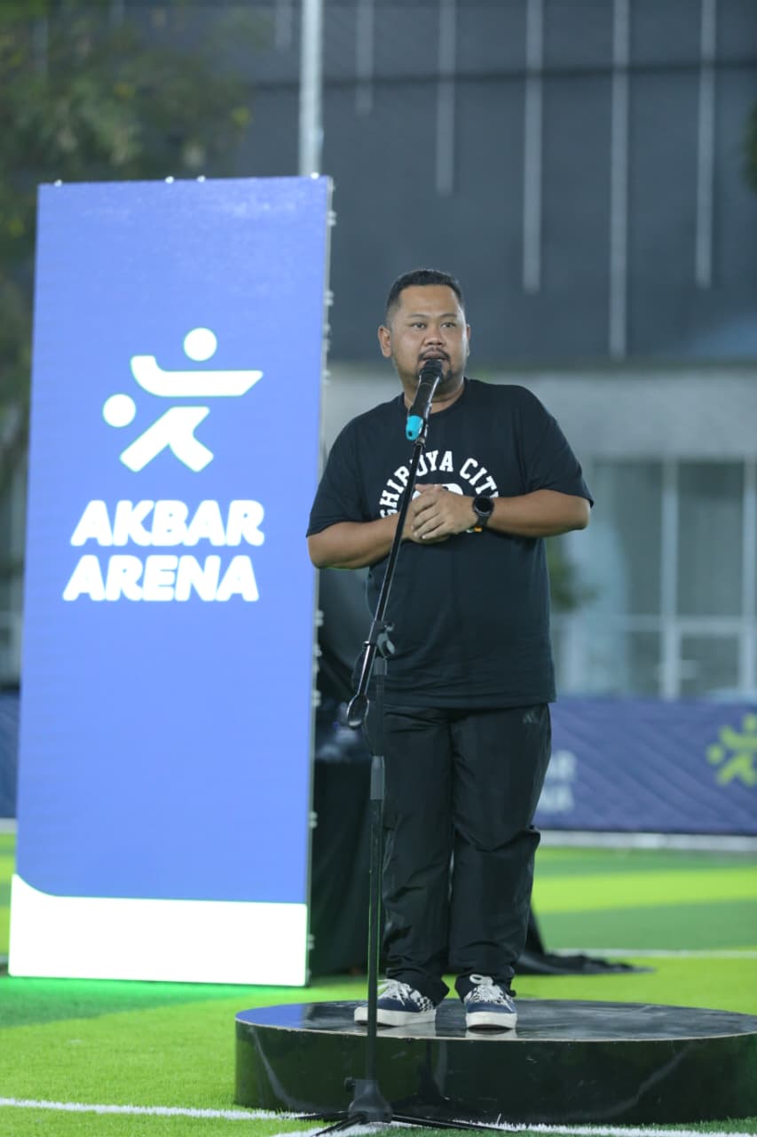 Bupati Gresik Fandi Akhmad Yani.