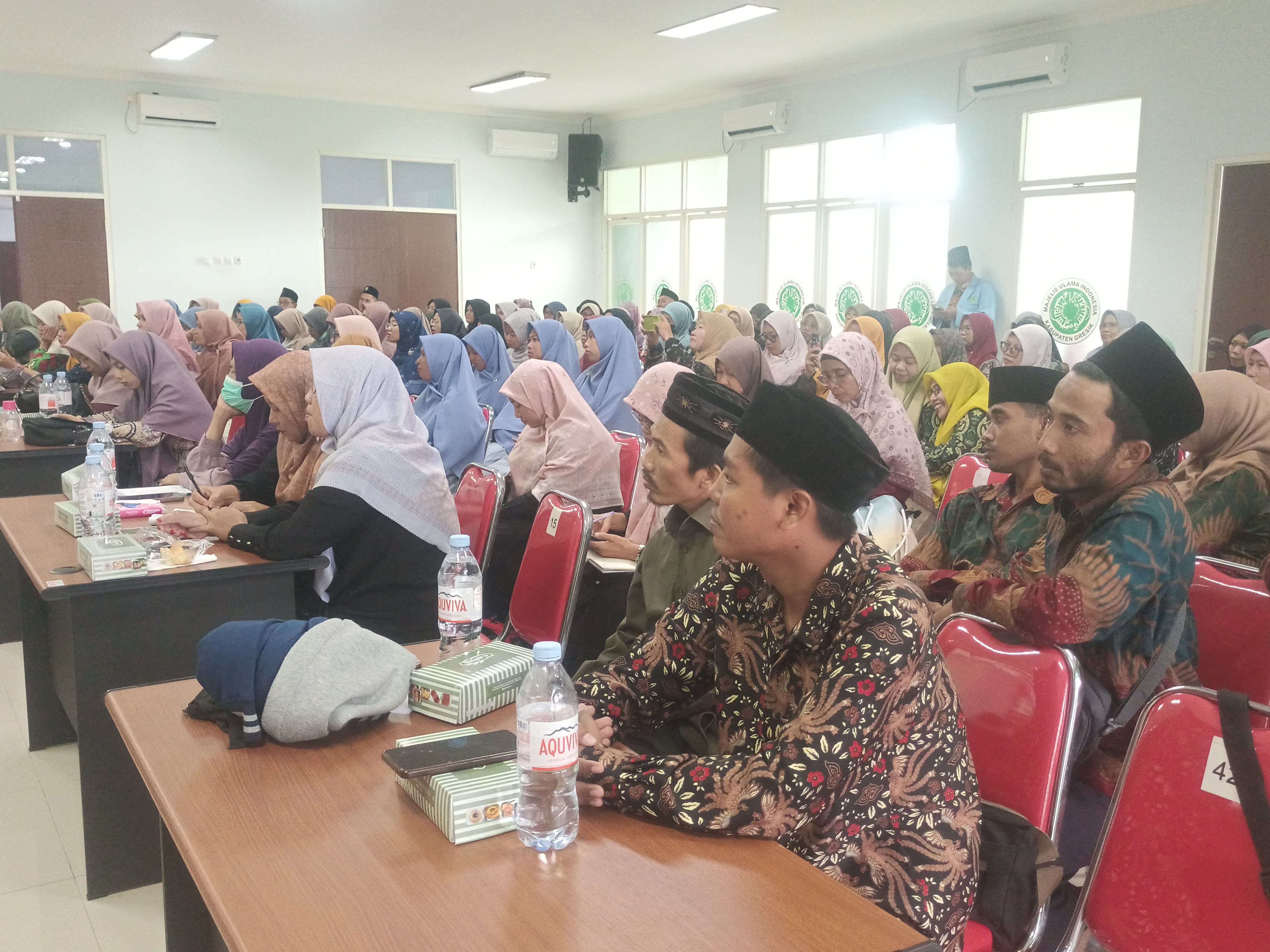120 Guru Qur&rsquo;an se-Gresik ikut pelatihan media sosial dari BKPRMI.