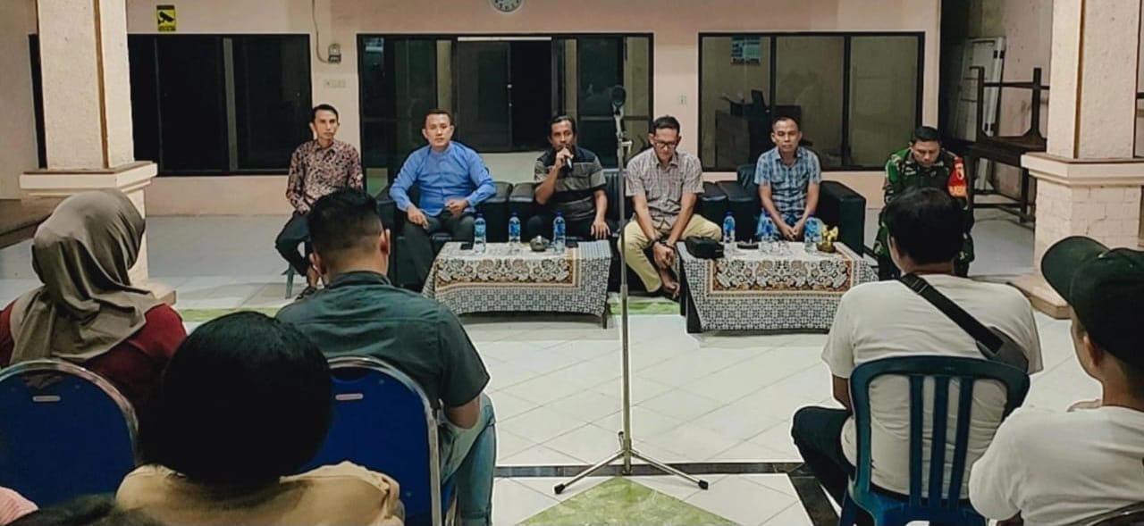 ASPIRASI : Pemdes Pranti dan DPRD Gresik menyerap aspirasi warga terkait banjir dan infrastruktur jalan.