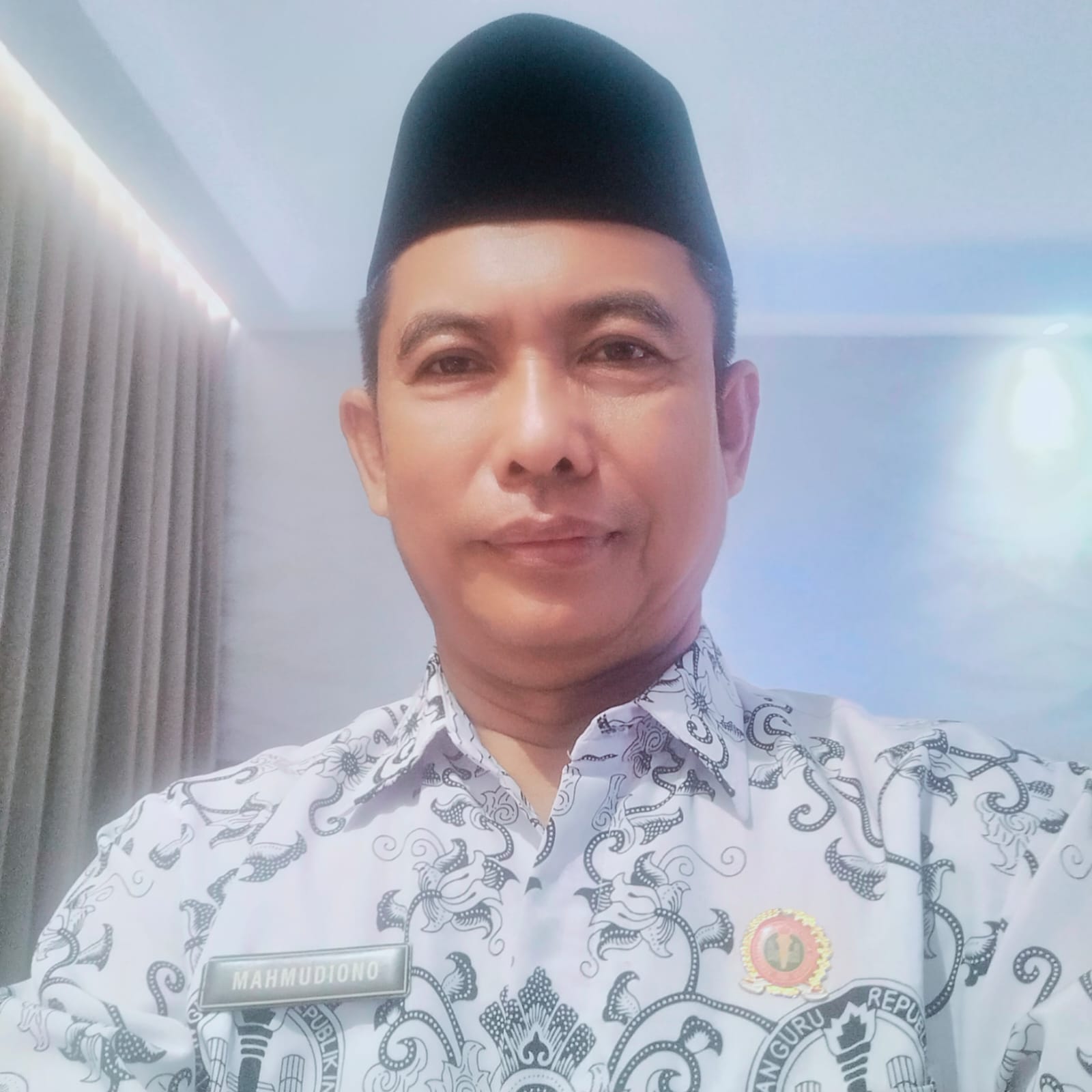 Oleh : Mahmudiono, S.Pd., M.Pd, Kepala UPT SMPN 28 Gresik dan Ketua PGRI Kecamatan Benjeng.