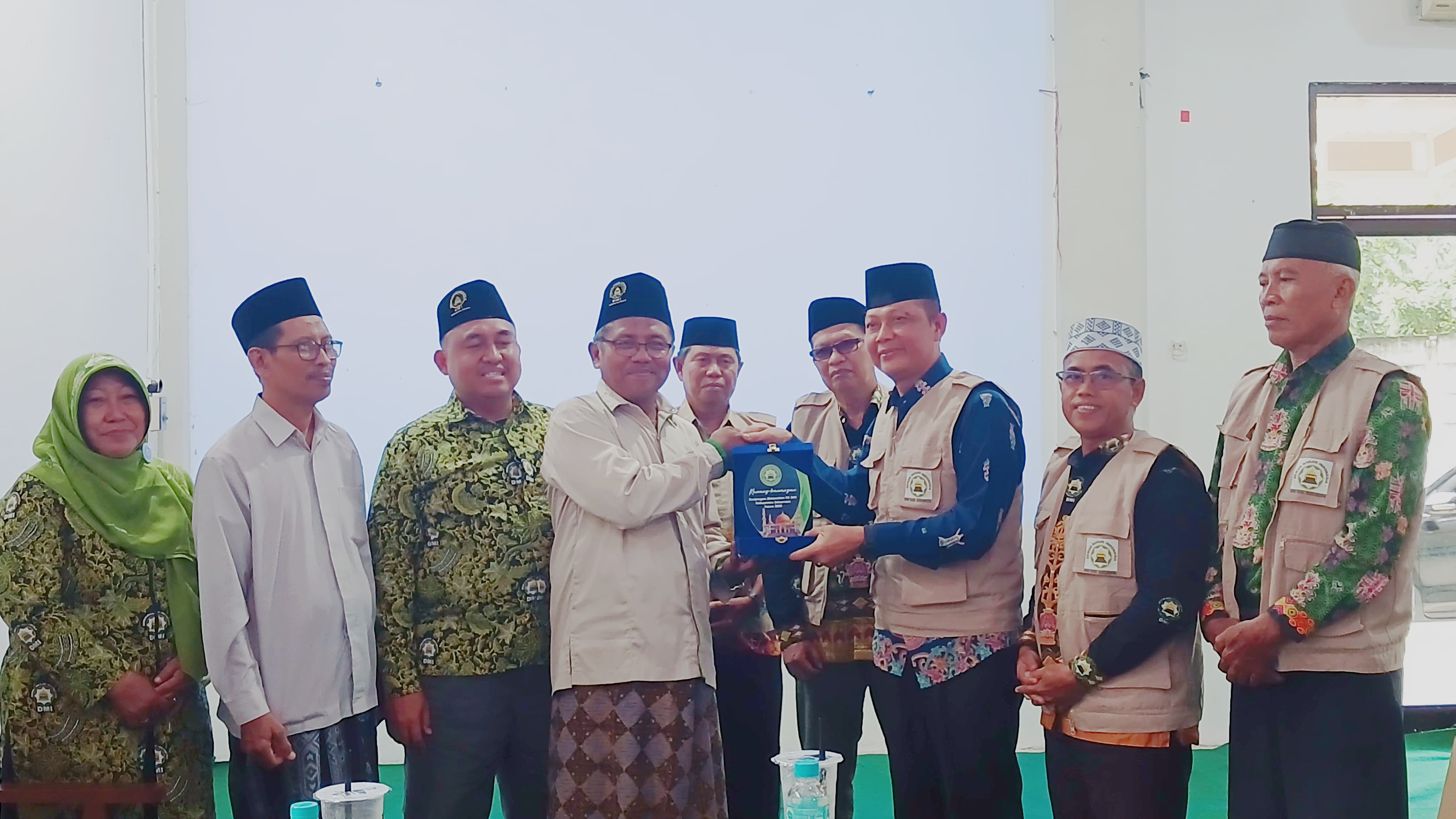 Dewan Masjid Indonesia (DMI) Kabupaten Gresik kembali mengukuhkan posisinya sebagai rujukan nasional.