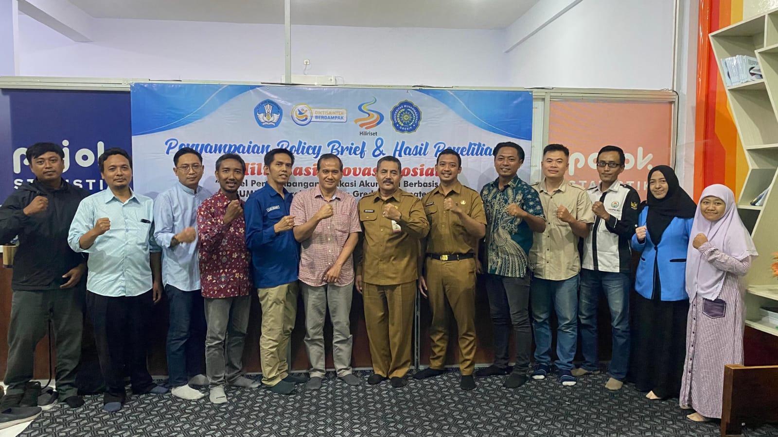 UMG BERKONTRIBUSI UNTUK DESA : Inovasi ini hadirkan tata kelola keuangan yang lebih transparan dan akuntabel, didukung penuh oleh Dinas PMD Gresik.