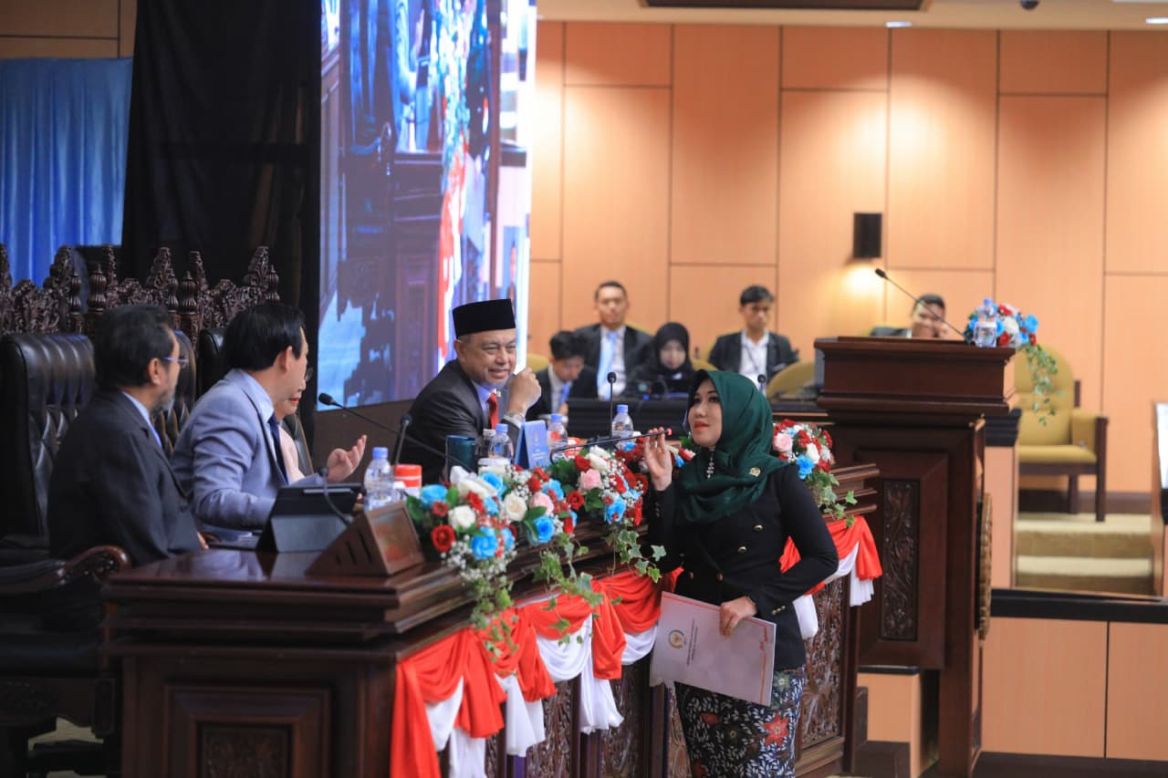 Lia Istifhama saat kuliah tiga akademik menjelaskan kisahnya