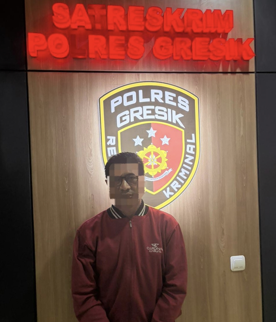 SD diamankan petugas setelah diduga kuat melakukan aksi pelemparan batu ke arah bus yang sedang melintas hingga menyebabkan kaca kendaraan tersebut pecah.