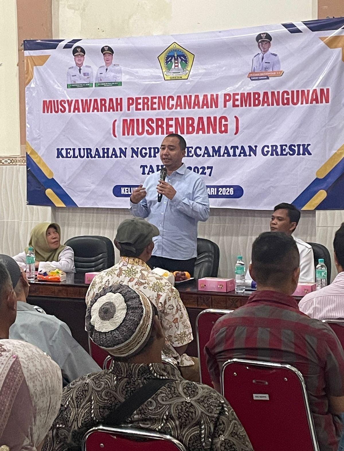 MUSRENBANG : Anggota Komisi II DPRD Gresik, Dimas Setyo Wicaksono saat Musrembang di Keluruhan Ngipik, Kecamatan Gresik