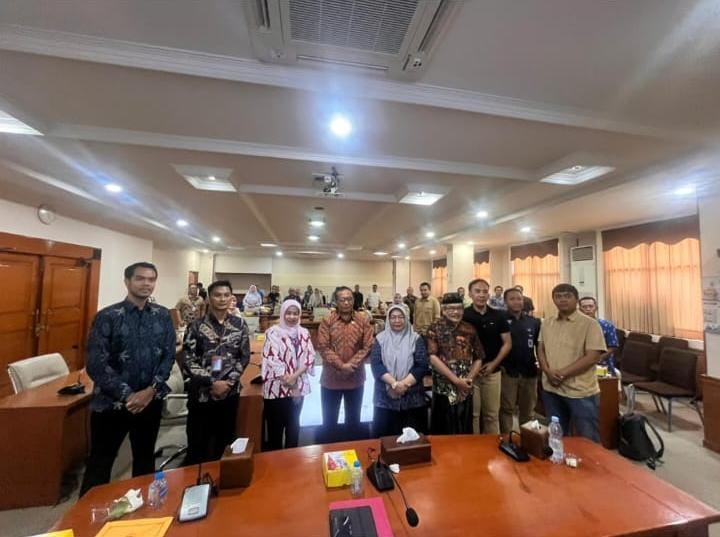 Temukan Solusi : Pemerintah Kabupaten Gresik, Budayawan, pemerhati sejarah rapat bersama PT Pos Properti di Kantor Bupati Gresik Jumat, (30/01).