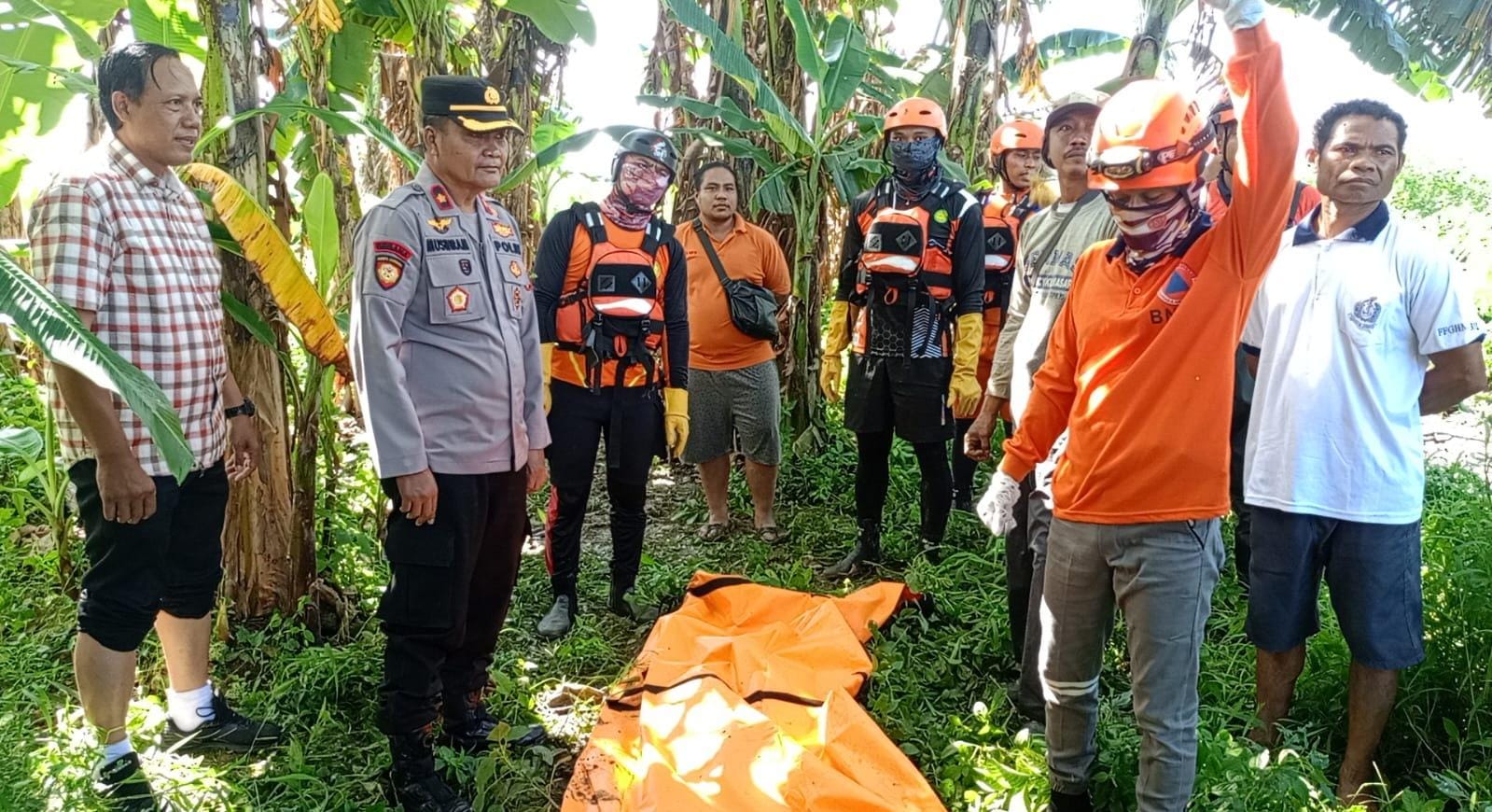 Berhasil : Tim gabungan menemukan korban anak 7 tahun hanyut di Driyorejo, Gresik