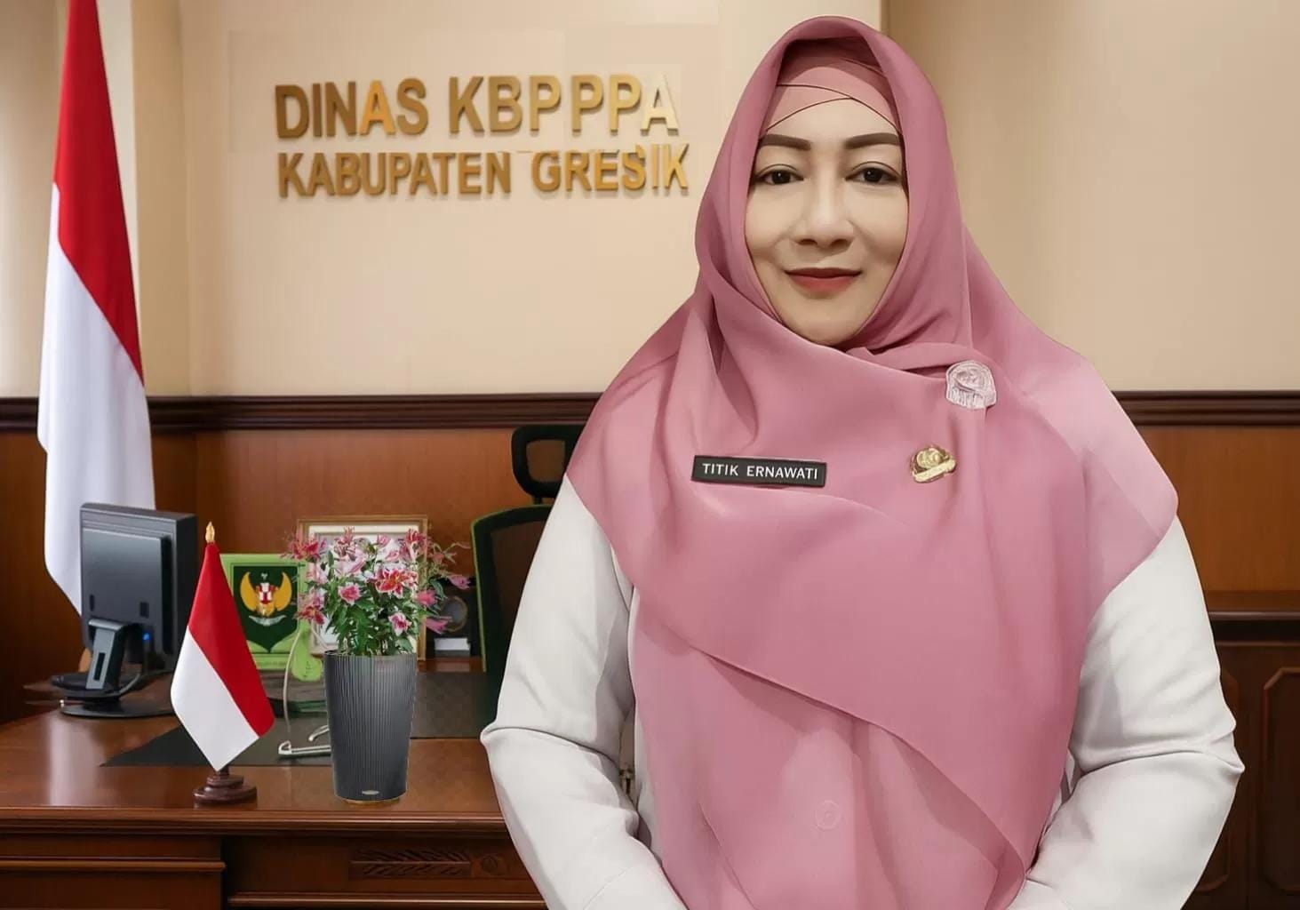 Kepala Dinas KBPPPA Gresik dr. Titik Ernawati saat memberikan keterangan terkait program KB serentak awal tahun 2026.