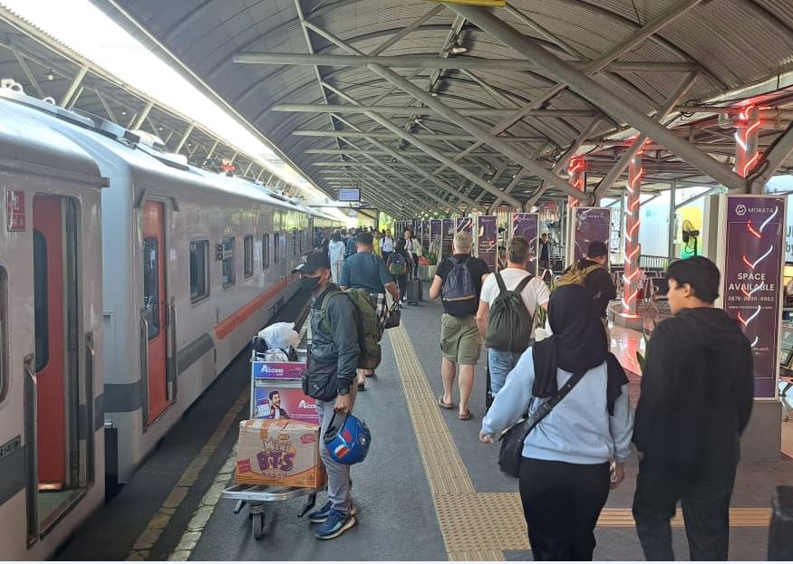 SEGERA: Proyek Double Track dan Railway Gubeng&ndash;Gresik Senilai Rp 3,8 Triliun, layanan kereta api menuju Gresik diproyeksikan menjadi lebih modern, cepat, dan berkapasitas besar.