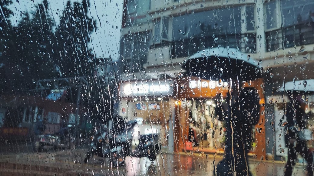 Ilustrasi Hujan (Foto: Unsplash)