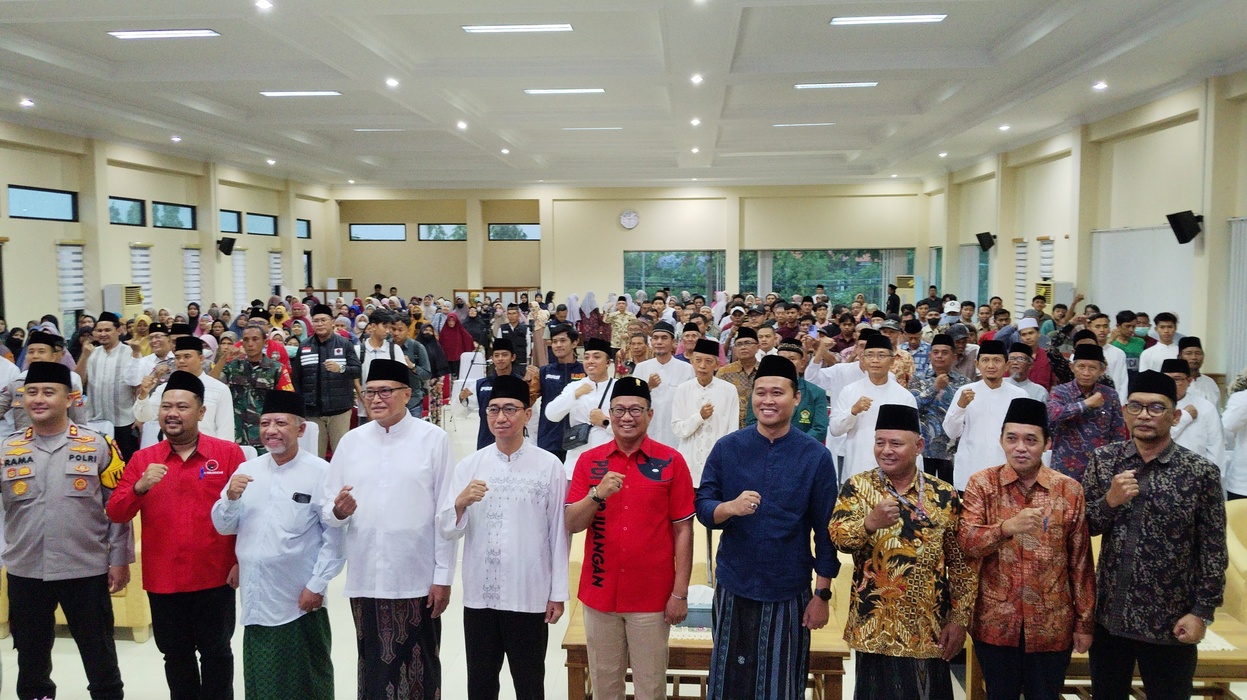 Sebanyak 1.500 paket santunan disalurkan kepada masyarakat melalui program "LDII Berbagi"